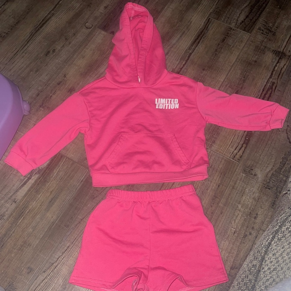 Shein limited Edition short set outfit